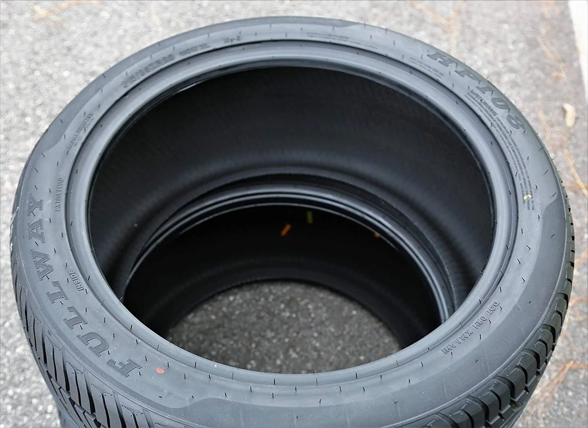 225/45ZR18 95W XL All Season Performance Tire P9854
